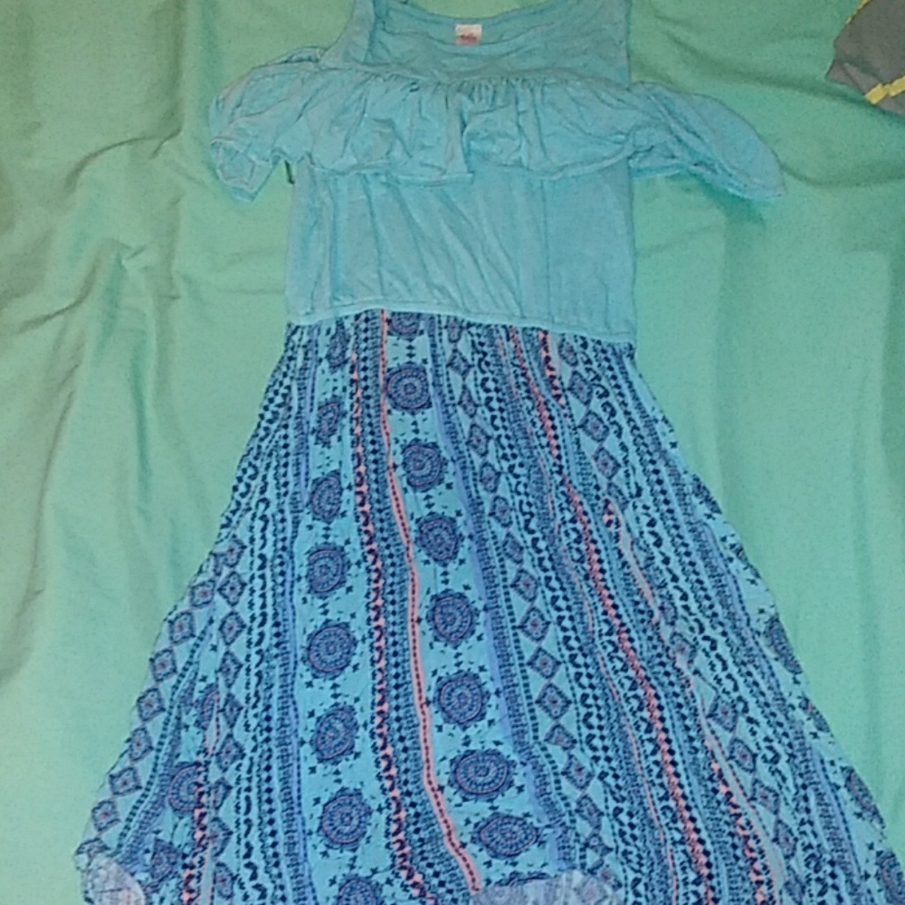 Henna dress